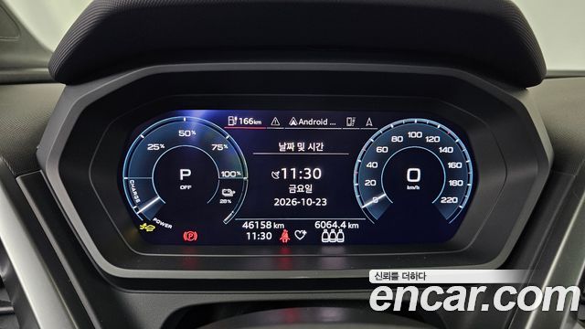 Audi Q4 e-tron 2025 — photo 11