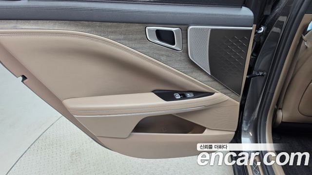 Kia K8 2023 — photo 15