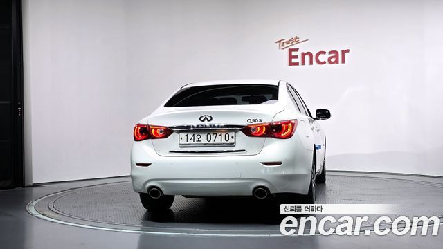 Infiniti Q50 2015 — photo 4