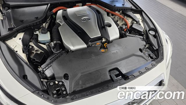 Infiniti Q50 2015 — photo 6