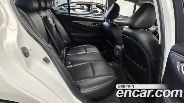 Infiniti Q50 2015 — photo 12