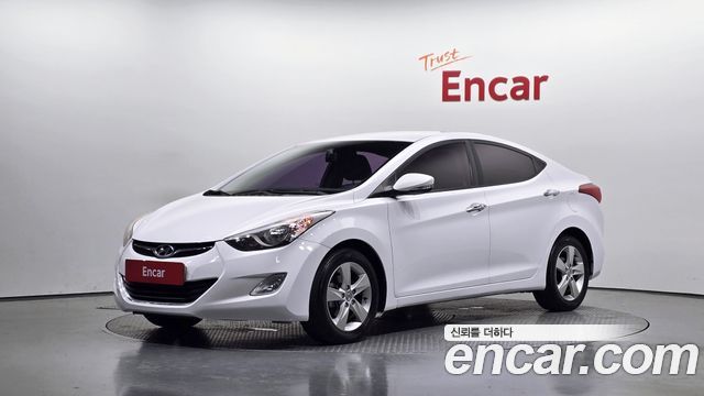 Hyundai AVANTE 2014 — photo 1