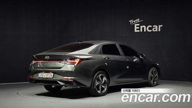 Hyundai AVANTE 2022 — photo 2