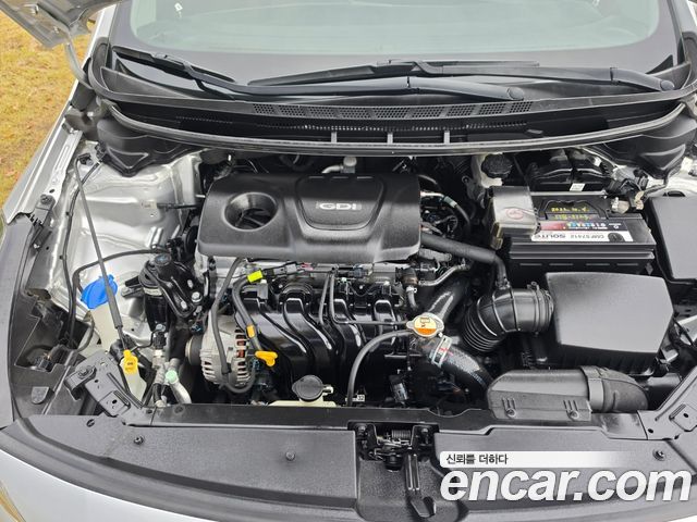 Kia K3 2018 — photo 19