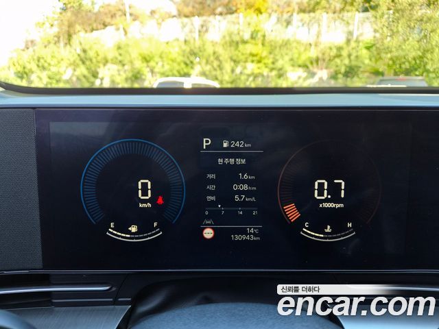 Hyundai Kona 2023 — photo 8