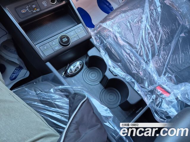 Hyundai Kona 2023 — photo 11