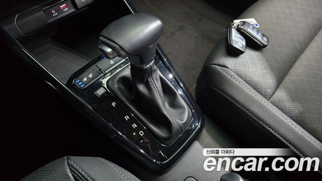 Kia Stonic 2019 — photo 12