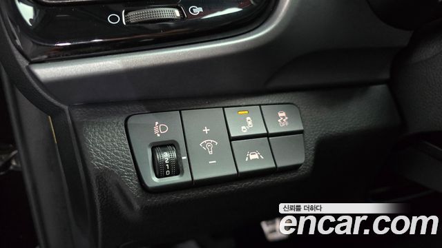 Kia Stonic 2019 — photo 28