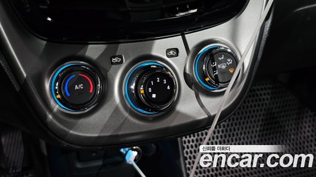 Chevrolet Korea Spark 2016 — photo 28