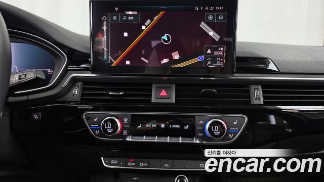 Audi A4 2020 — photo 19