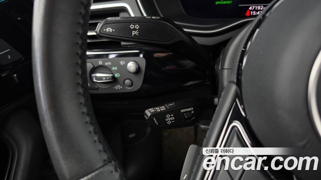 Audi A4 2020 — photo 30
