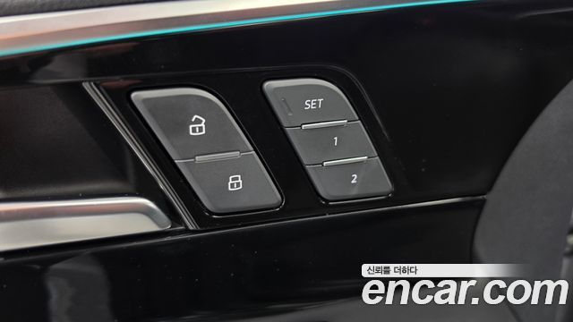 Audi A4 2020 — photo 33