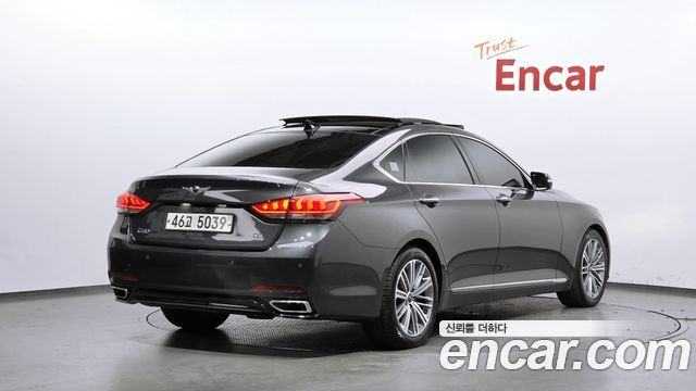 Genesis G80 2017 — photo 2