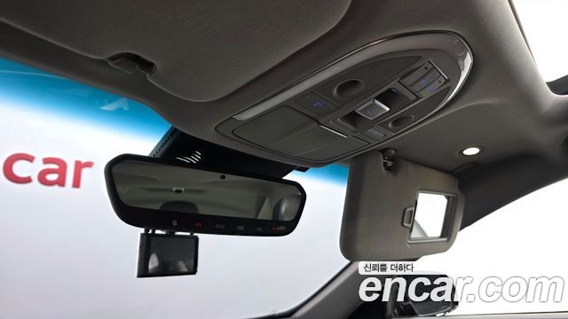 Genesis G80 2017 — photo 20