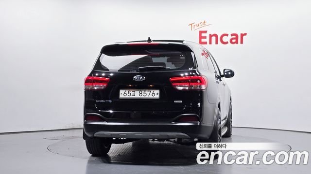 Kia Sorento 2015 — photo 4