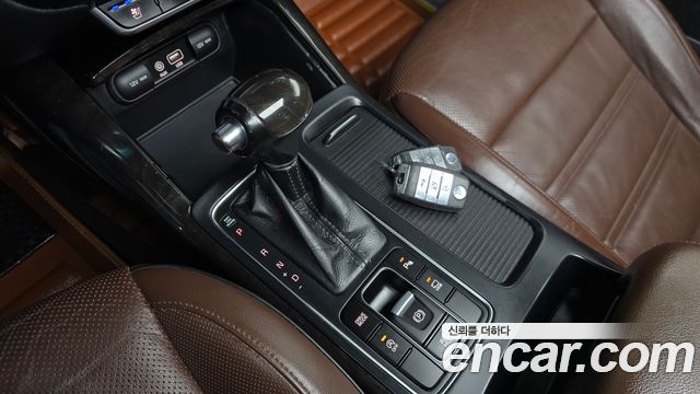 Kia Sorento 2015 — photo 9