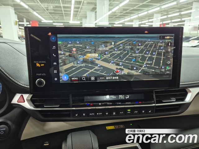 Toyota Sienna 2025 — photo 8