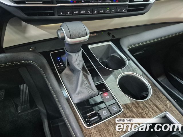 Toyota Sienna 2025 — photo 10