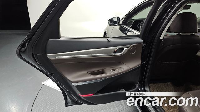 Hyundai Grandeur 2021 — photo 15