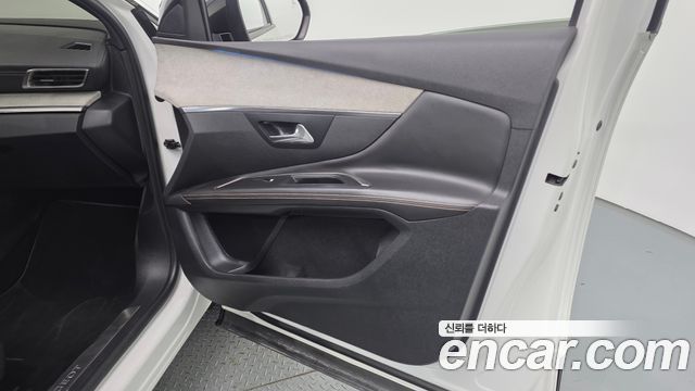 Peugeot 3008 2019 — photo 14