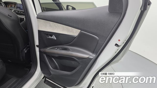 Peugeot 3008 2019 — photo 15