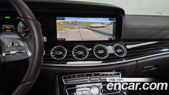 Mercedes-Benz CLS-Class 2019 — photo 19