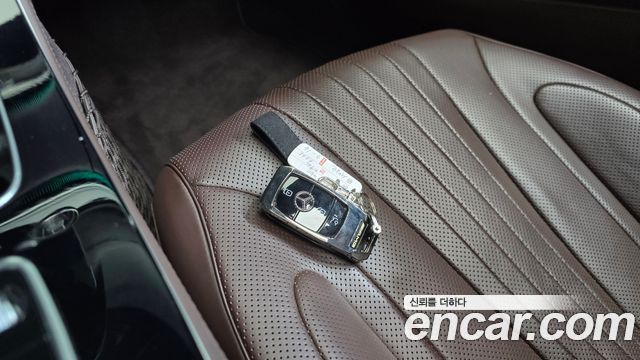 Mercedes-Benz CLS-Class 2019 — photo 21