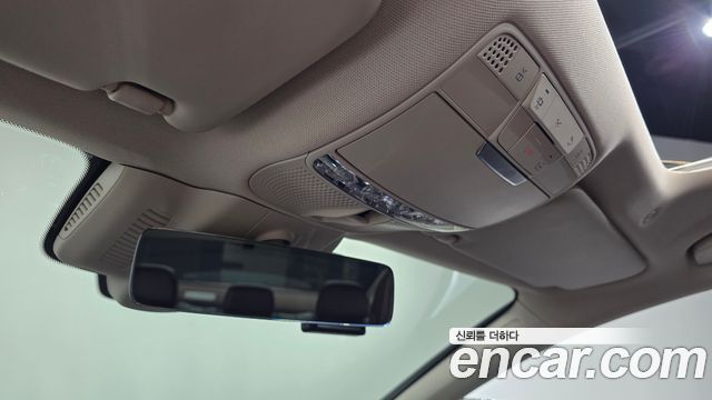 Mercedes-Benz CLS-Class 2019 — photo 25