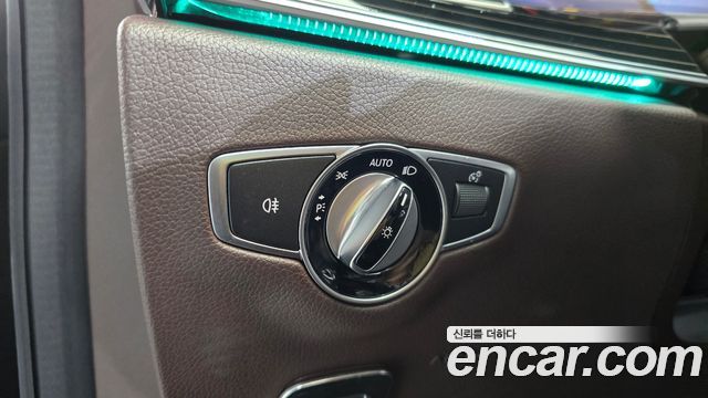Mercedes-Benz CLS-Class 2019 — photo 26