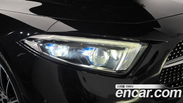 Mercedes-Benz CLS-Class 2019 — photo 8