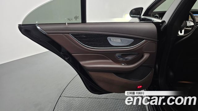Mercedes-Benz CLS-Class 2019 — photo 15