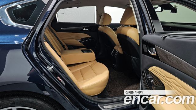 Kia K7 2020 — photo 18