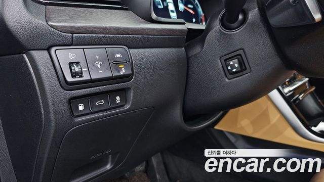 Kia K7 2020 — photo 27