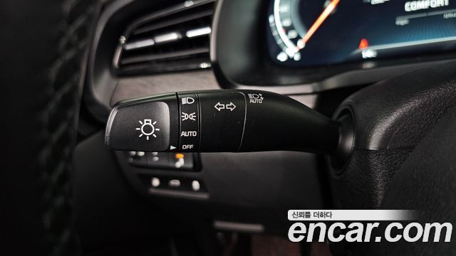 Kia K7 2020 — photo 30