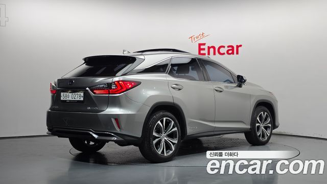 Lexus RX 2017 — photo 2