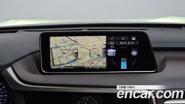 Lexus RX 2017 — photo 18