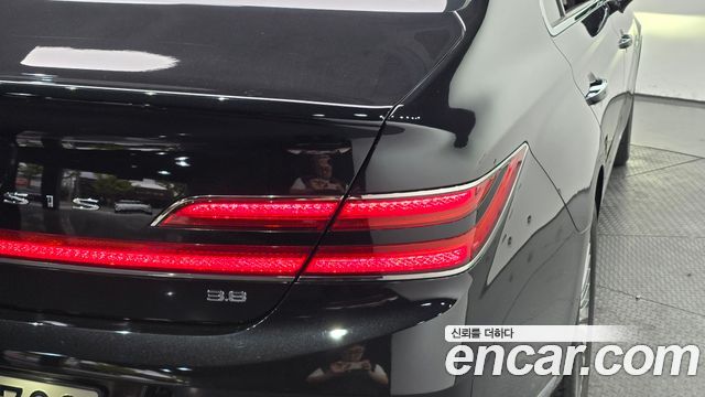 Genesis G90 2019 — photo 9