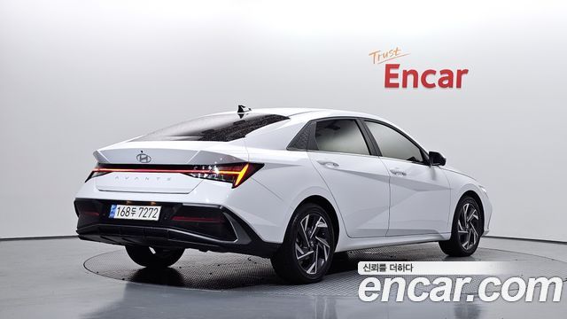 Hyundai AVANTE 2024 — photo 2
