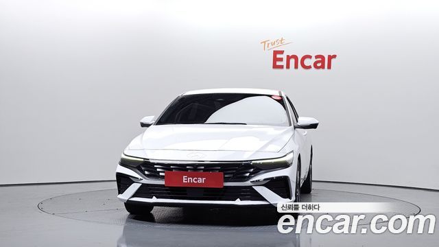 Hyundai AVANTE 2024 — photo 3
