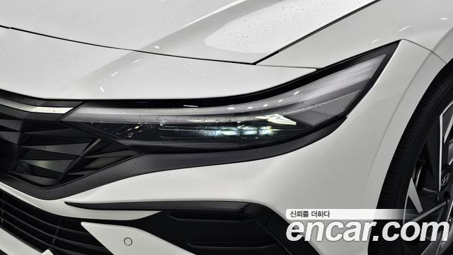 Hyundai AVANTE 2024 — photo 8