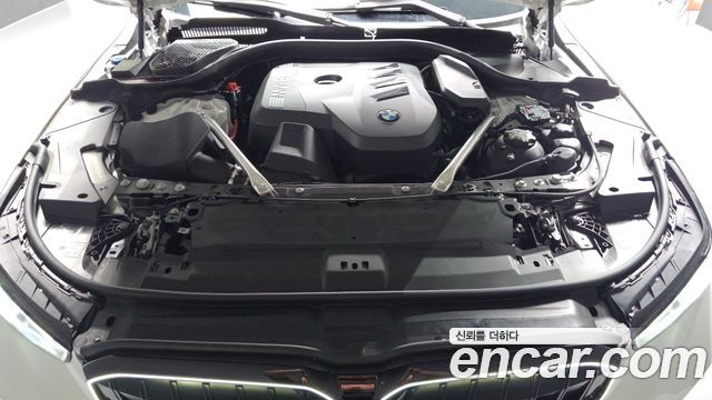 BMW 5-Series 2025 — photo 6