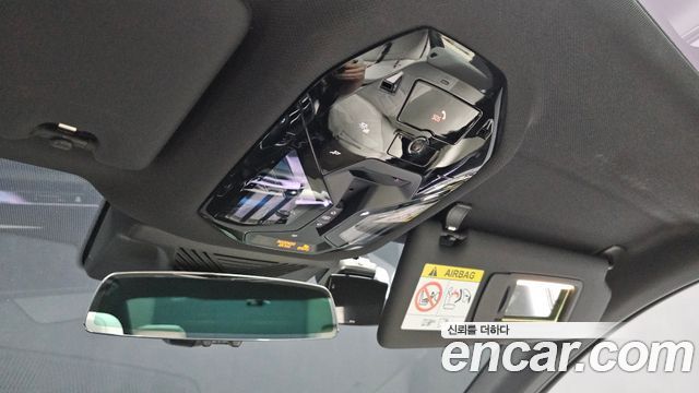 BMW 5-Series 2025 — photo 26