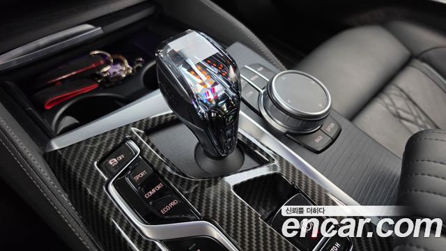 BMW Gran Turismo 2021 — photo 12