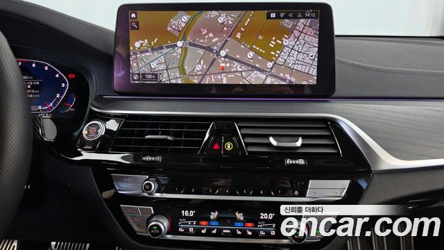 BMW Gran Turismo 2021 — photo 19