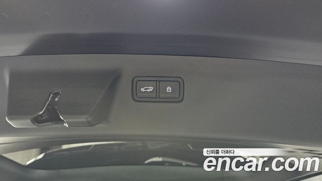 Hyundai Santafe 2025 — photo 22