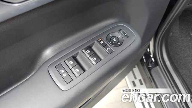 Hyundai Santafe 2025 — photo 27