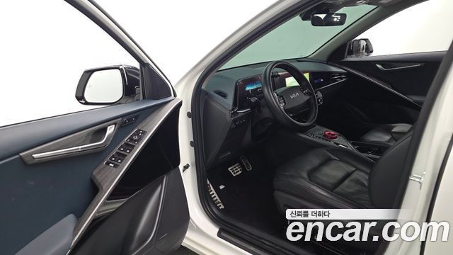 Kia Niro 2024 — photo 13