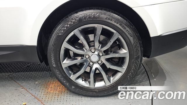 Land Rover Range Rover Sport 2017 — photo 7