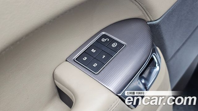 Land Rover Range Rover Sport 2017 — photo 33