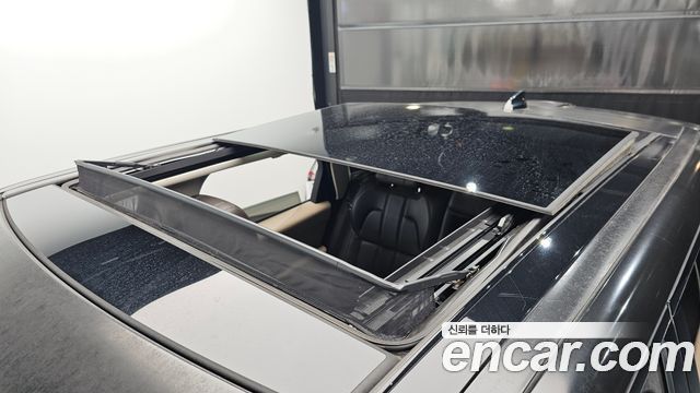 Land Rover Range Rover Sport 2017 — photo 35